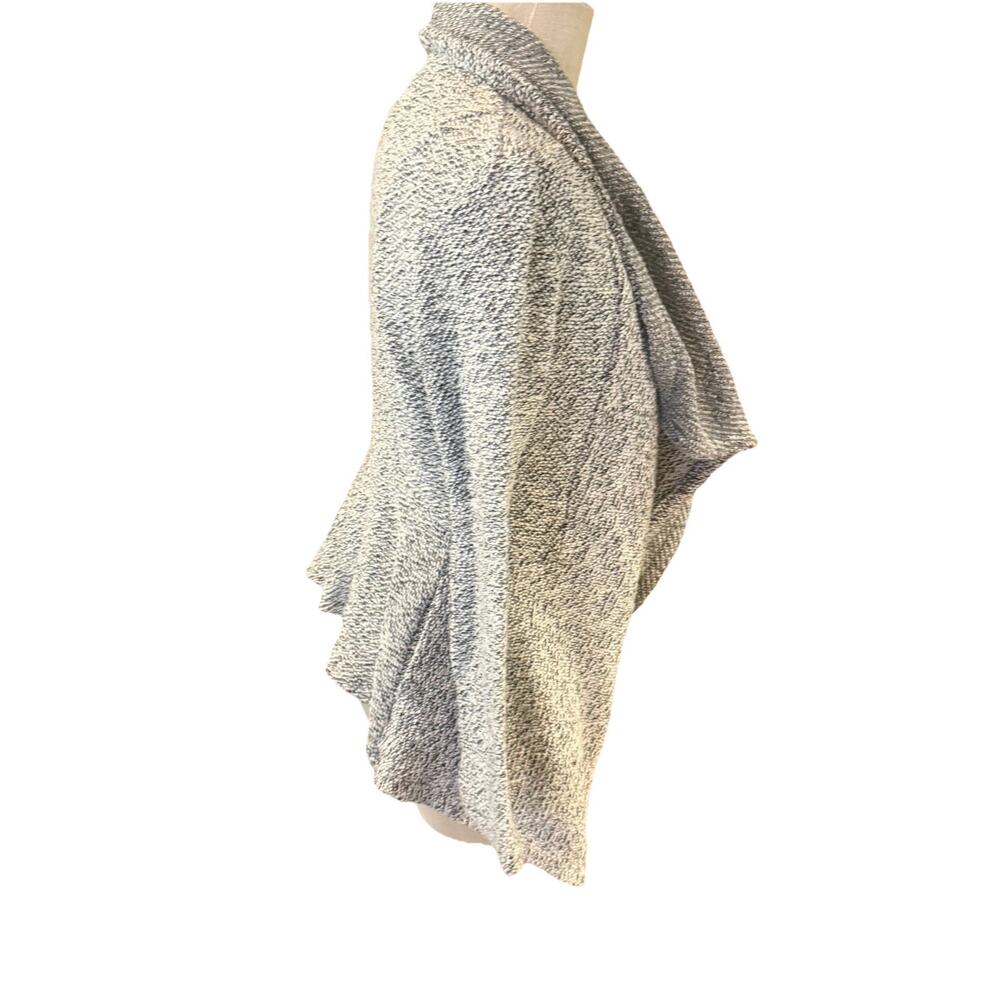 BNCI Cardigan Womens Small Gray Tweed Drape Front Shawl Collar Long Sleeve - Picture 3 of 7